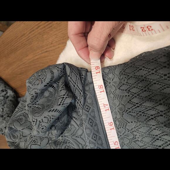 Sequin Hearts Olive Green Bell Sleeve Lace Tunic Dress - Picture 6 of 9